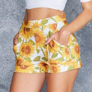 BlackMilk Clothing Sunflower Sunny Days Cuffed Shorts M